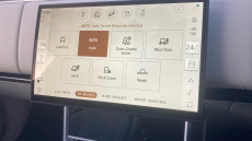 Land Rover Range Rover 3.0 D300 SE 4dr Auto Diesel Estate